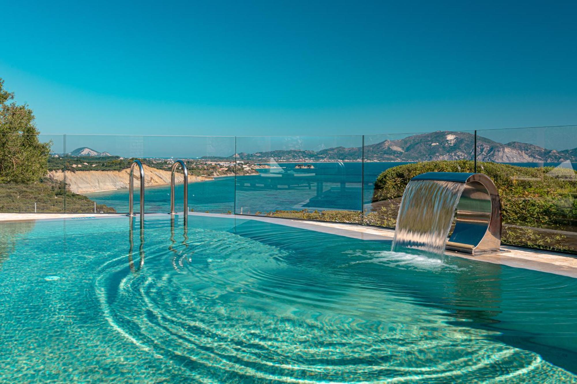 Kymaros Villas كيري الغرفة الصورة