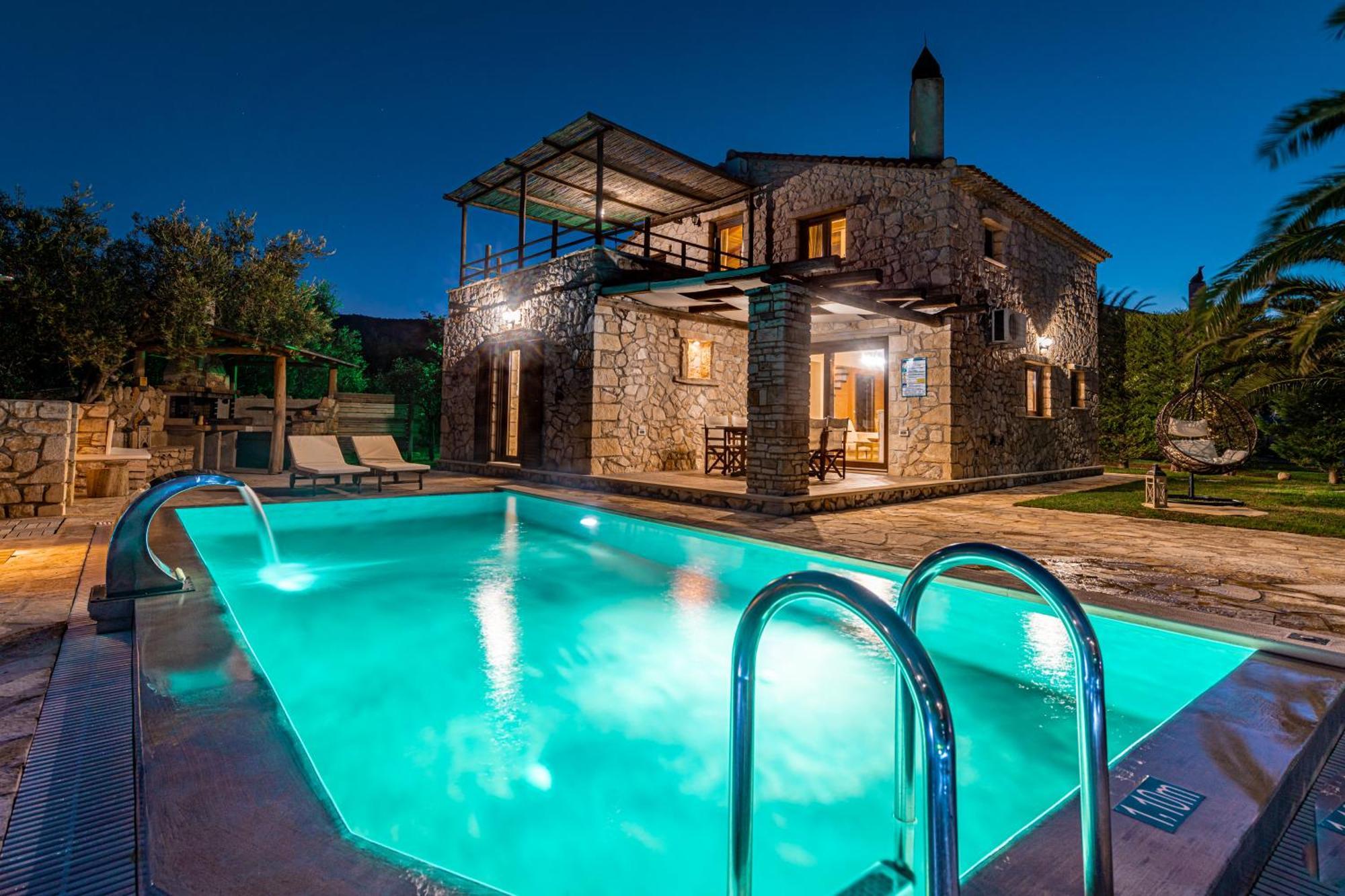 Kymaros Villas كيري الغرفة الصورة